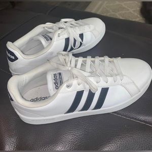 ✨Men’s Adidas Shoes✨